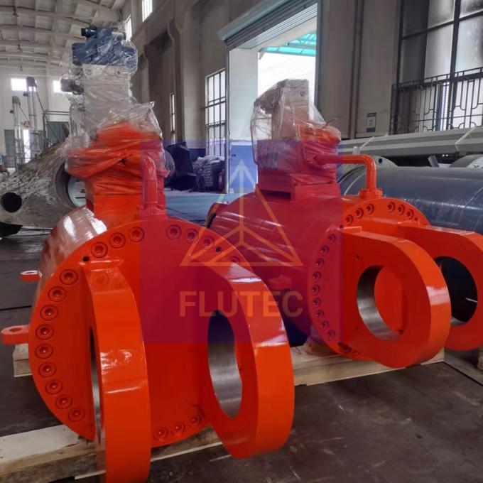 Çelik endüstrisi için % 100 Basınç Denemesi Boltlu Başlı Hidrolik Silindirler 1