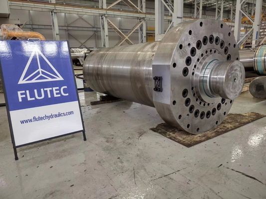 1500 tonluk büyük boru hidrolik silindir ağır kazıcı için özel